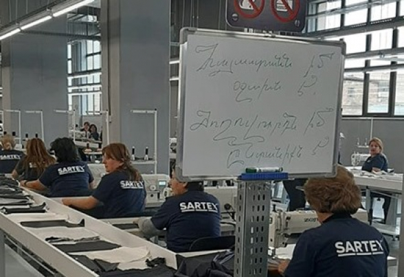 Օրվա կադր․ Նիկոլ Փաշինյանի «թևավոր խոսքը»՝ Սամվել Ալեքսանյանի գործարանում